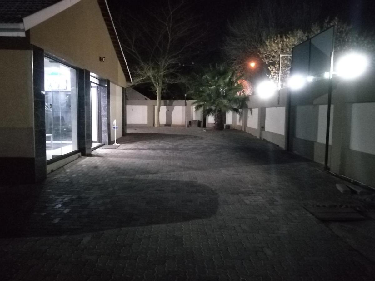 Classic-Lodge Kempton Park Luaran gambar